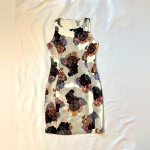 ⭐️ Floral H&M dress